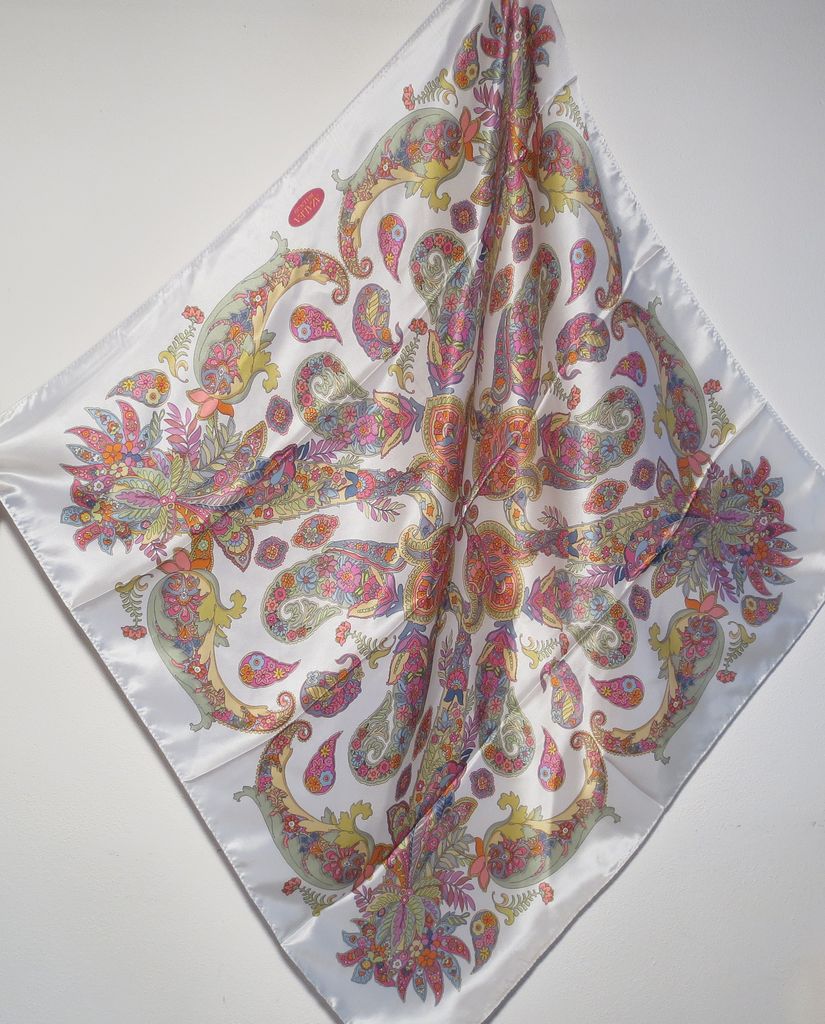 Pure silk square scarf 47052 - Azalea Bellagio - Silk of Como